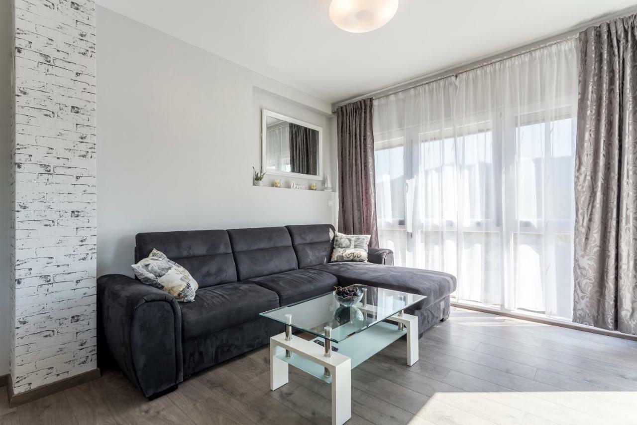 דירות Čisla House Luce With Pool מראה חיצוני תמונה