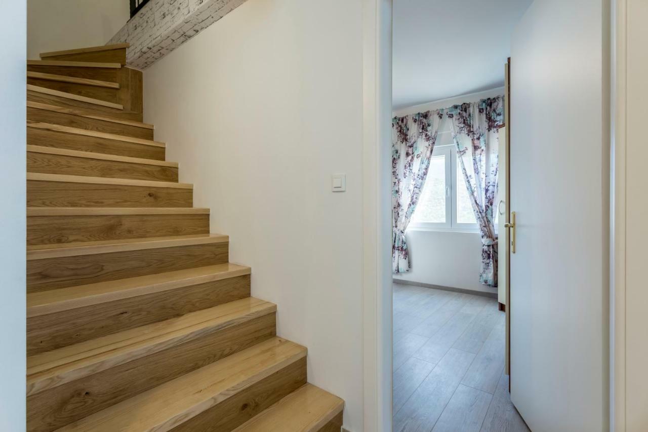 דירות Čisla House Luce With Pool מראה חיצוני תמונה