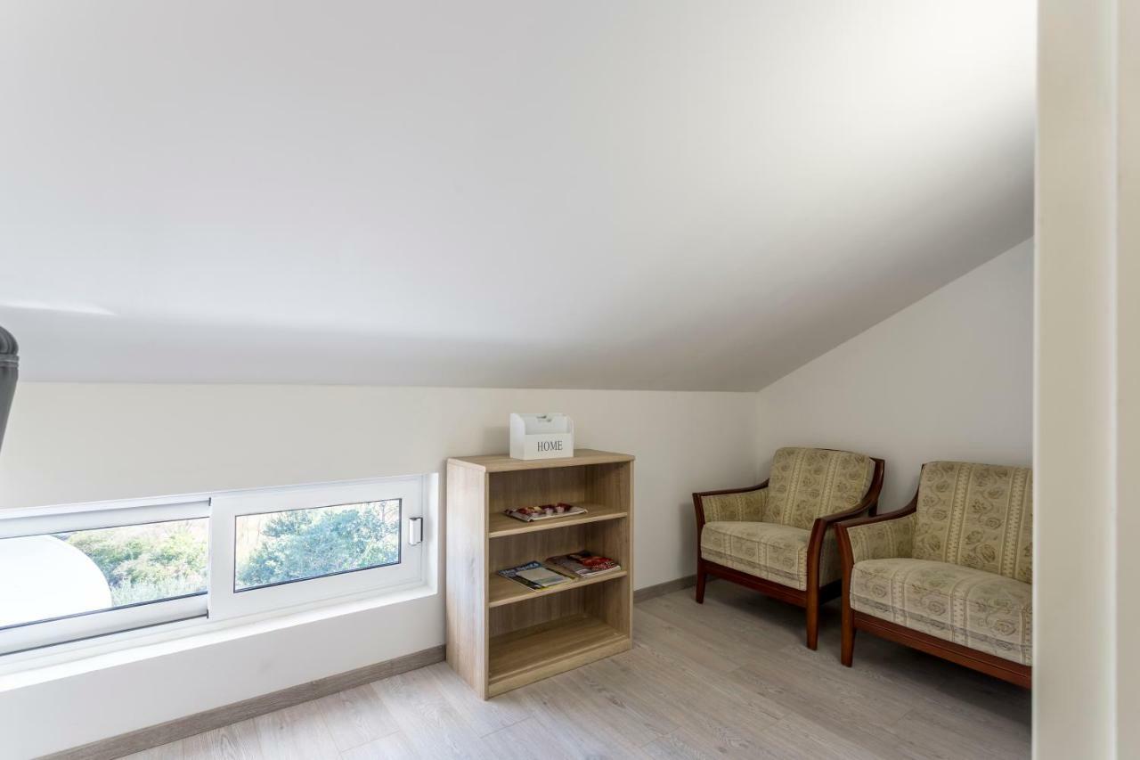 דירות Čisla House Luce With Pool מראה חיצוני תמונה